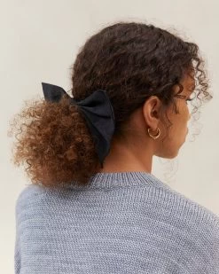 Loeffler Randall Andreas Black Pleated Bow Clip 5 Loeffler Randall Andreas Black Pleated Bow Clip -Outlet Velin Studio Store ANDREAS MO BLACK 011copy