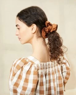 Loeffler Randall Astrid Nutmeg Oversized Scrunchie -Outlet Velin Studio Store ASTRID MO NUTMG 003copy