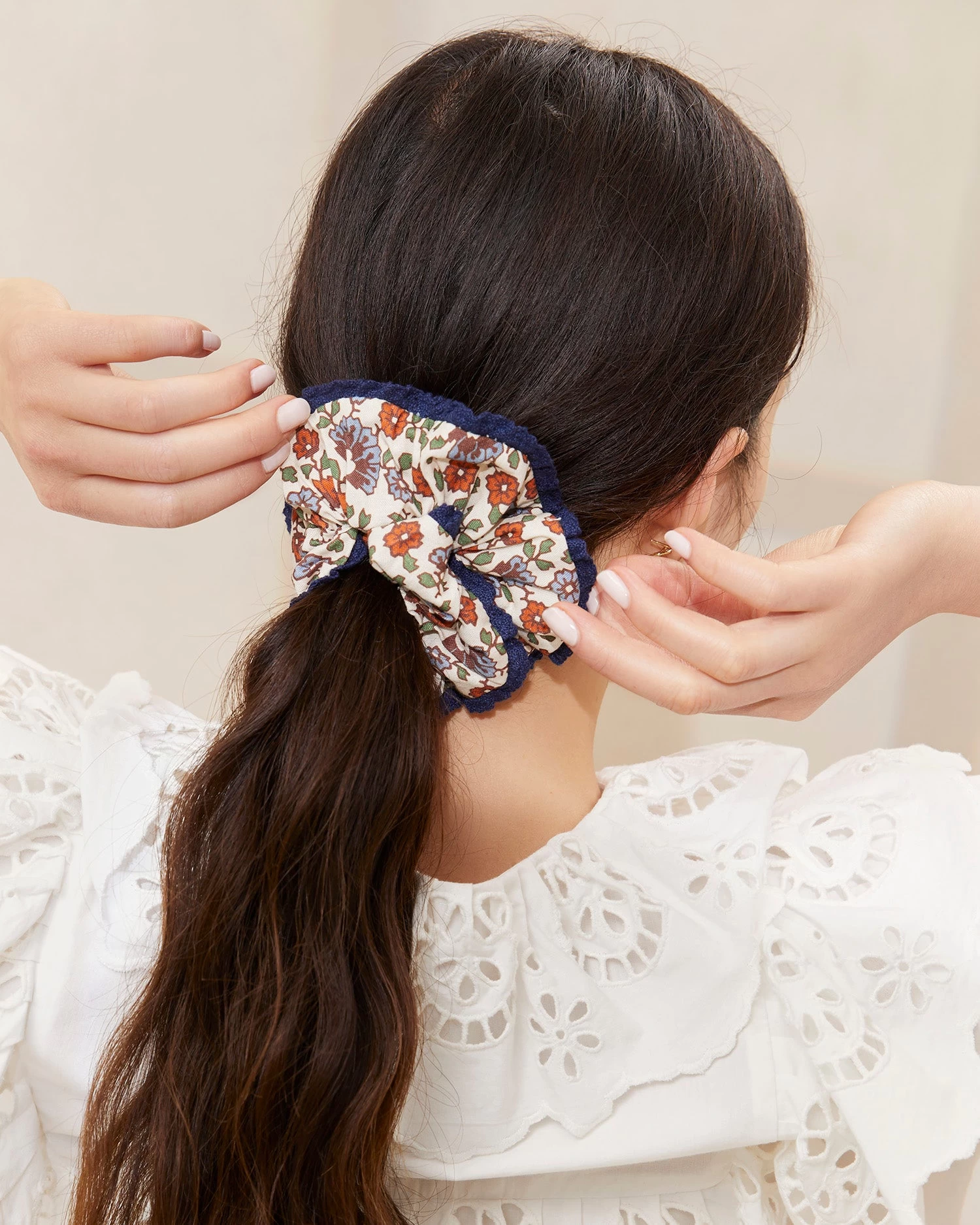 Loeffler Randall Sally Geo Floral Crocheted-Edge Scrunchie 3 Loeffler Randall Sally Geo Floral Crocheted-Edge Scrunchie - Image 3
